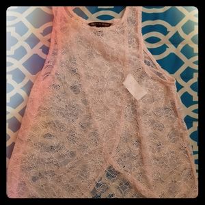 VICTORIA'S SECRET HALF-OPEN BACK PINK LACE TANK